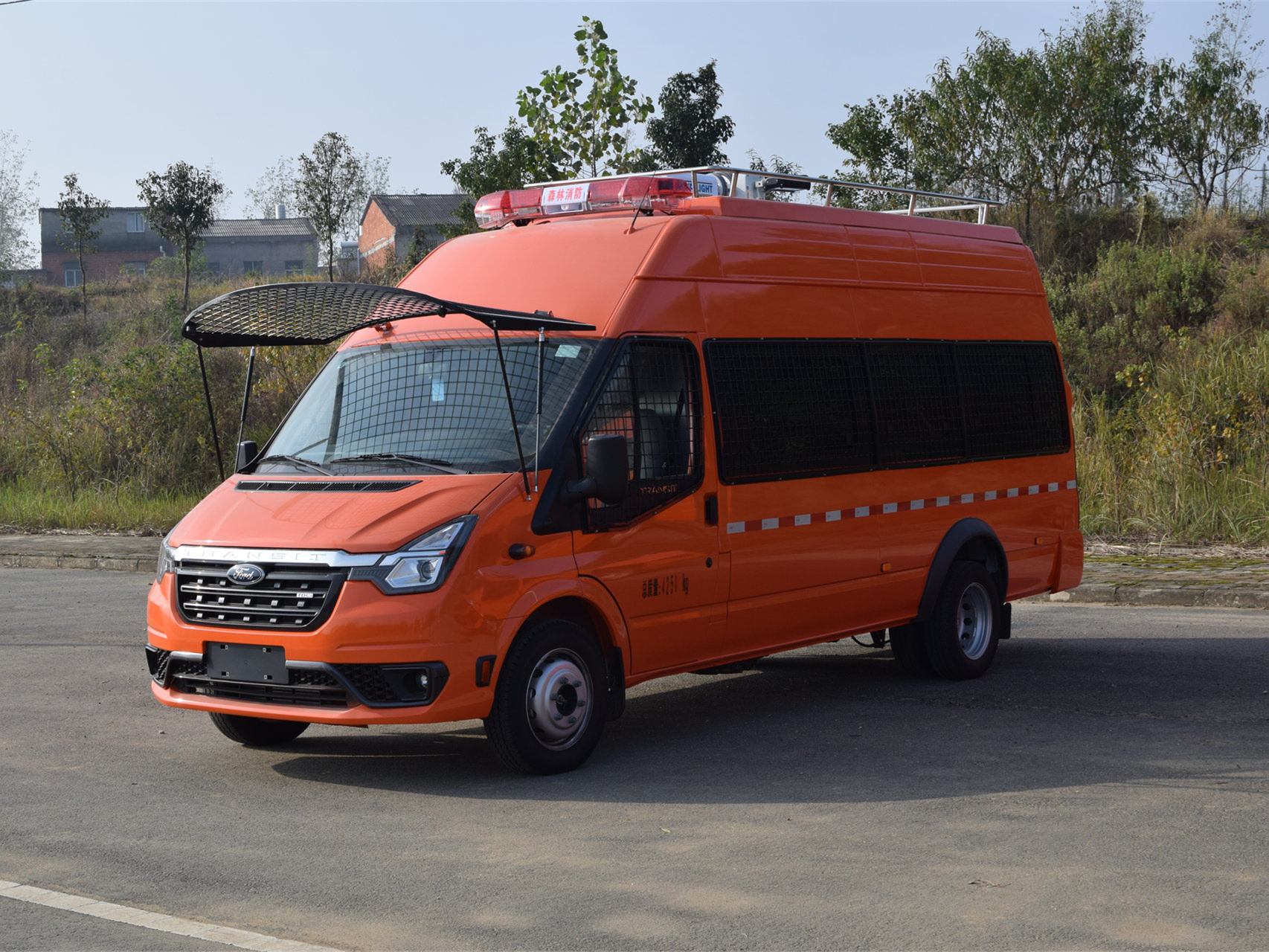 福特12座運兵車