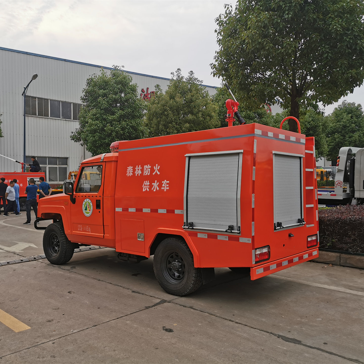 勇士四驅(qū)救險(xiǎn)車